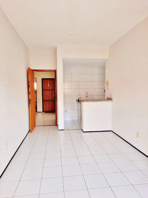 Foto 2 de Apartamento com 3 Quartos à venda, 63m² em Maraponga, Fortaleza