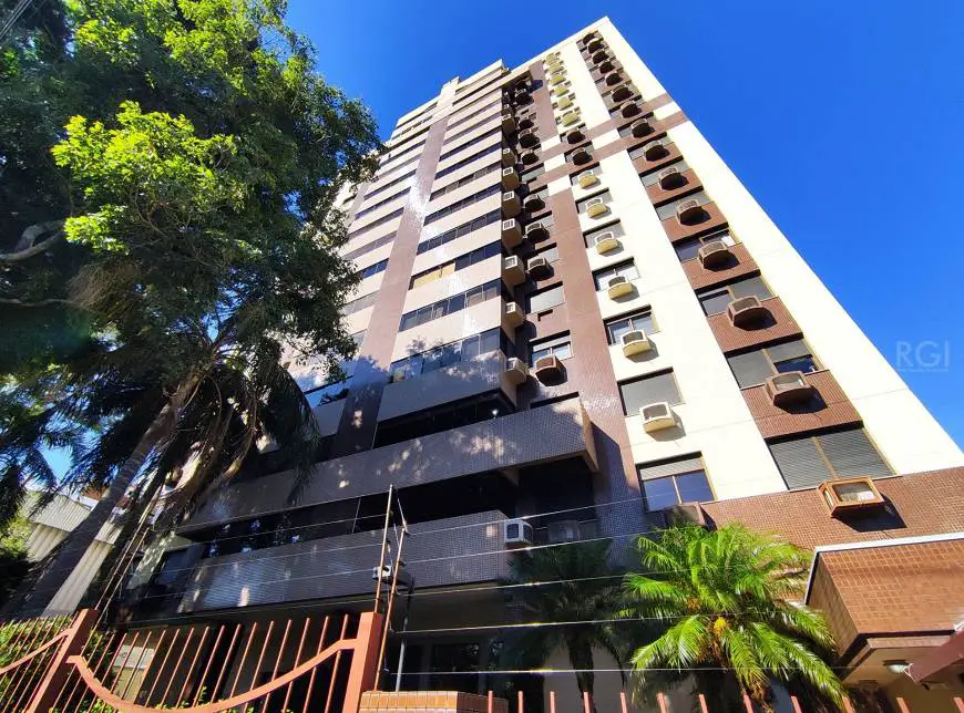 Foto 1 de Apartamento com 3 Quartos à venda, 104m² em Petrópolis, Porto Alegre