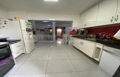 Foto 5 de Apartamento com 3 Quartos à venda, 185m² em Vila Brasilina, São Paulo