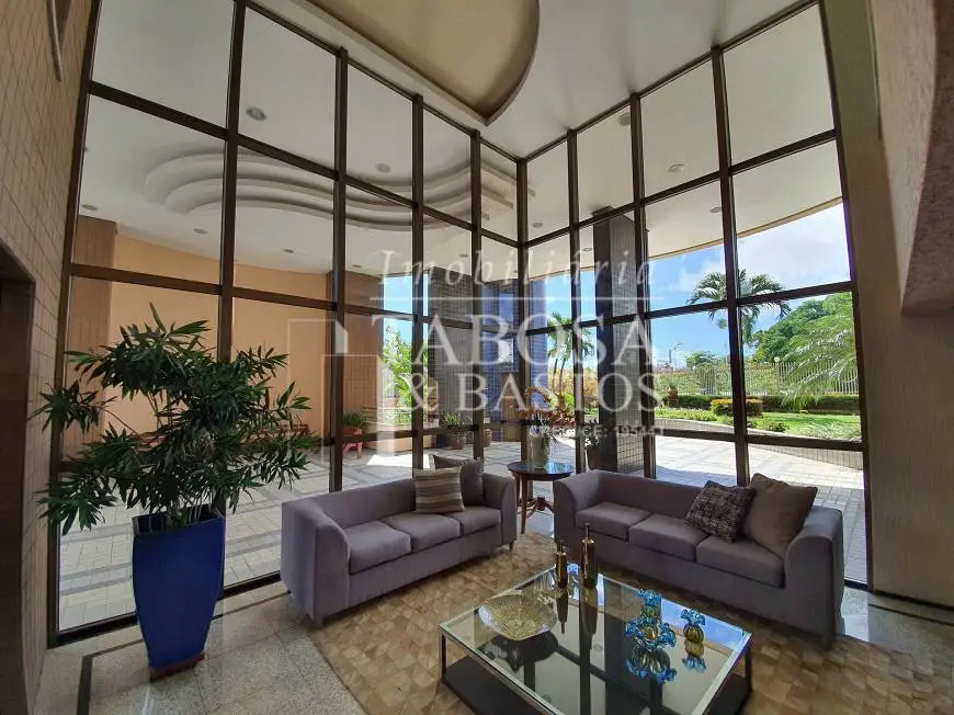 Foto 4 de Apartamento com 4 Quartos à venda, 144m² em Guararapes, Fortaleza