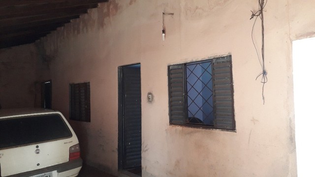Foto 3 de Casa com 2 Quartos à venda, 300m² em Granada, Uberlândia