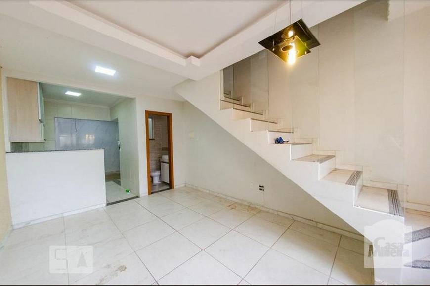 Foto 4 de Casa com 2 Quartos à venda, 85m² em Havaí, Belo Horizonte