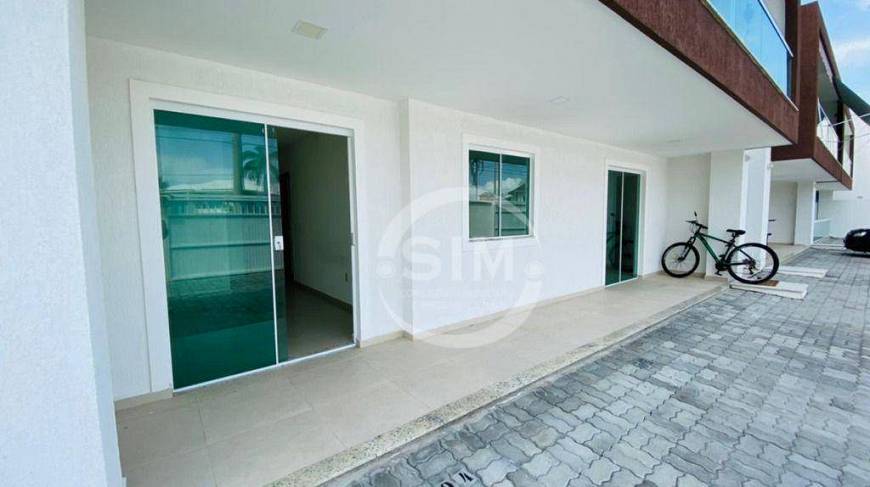 Foto 1 de Casa com 2 Quartos à venda, 70m² em Novo Portinho, Cabo Frio