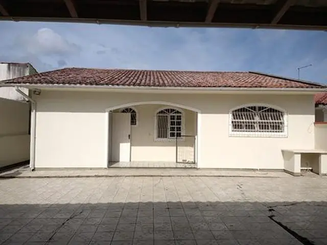 Foto 1 de Casa com 3 Quartos à venda, 360m² em Passa Vinte, Palhoça