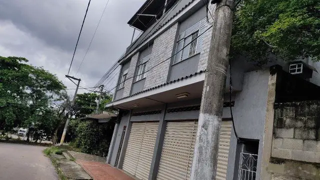 Foto 1 de Casa com 3 Quartos à venda, 720m² em Santa Cruz da Serra, Duque de Caxias