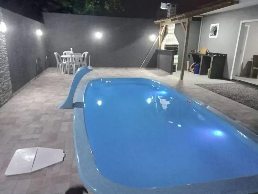 Foto 1 de Casa com 3 Quartos à venda, 170m² em São João do Rio Vermelho, Florianópolis