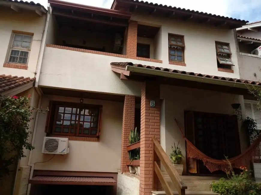 Foto 1 de Casa com 3 Quartos à venda, 279m² em Tristeza, Porto Alegre