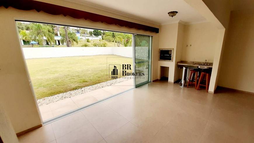 Foto 5 de Casa com 4 Quartos à venda, 232m² em Ariribá, Balneário Camboriú