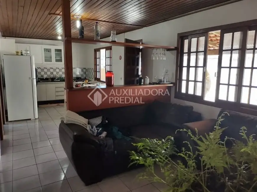 Foto 1 de Casa com 4 Quartos à venda, 160m² em Monte Verde, Florianópolis