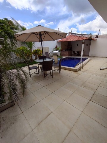 Foto 1 de Casa com 4 Quartos à venda, 260m² em Morada do Sol, Teresina