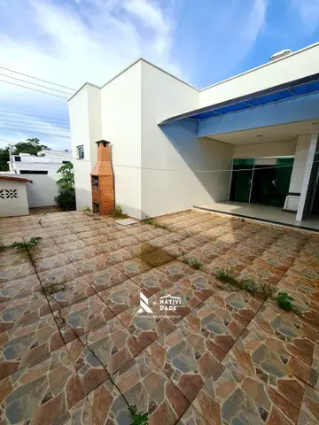 Foto 2 de Casa de Condomínio com 3 Quartos à venda, 275m² em Tarumã, Manaus