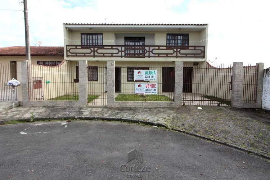Foto 2 de Sobrado com 3 Quartos para alugar, 230m² em Braga, São José dos Pinhais