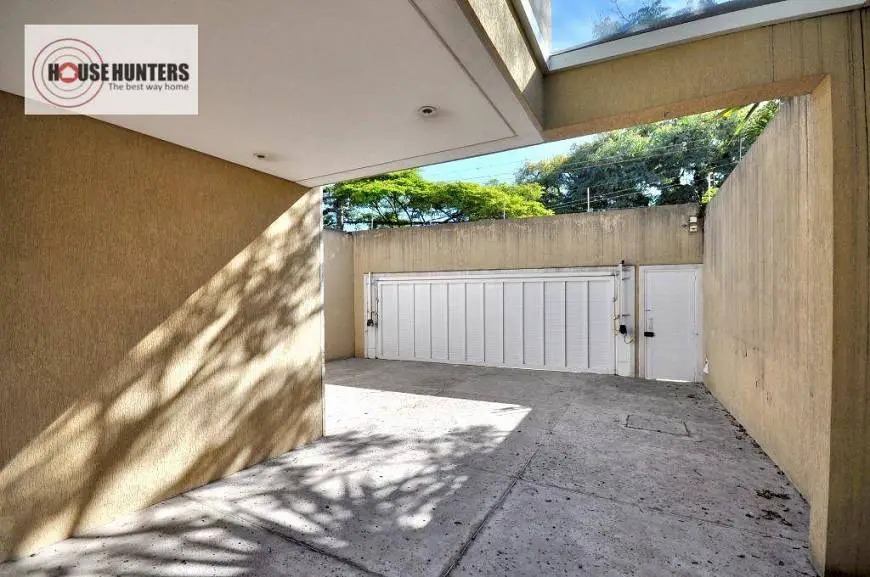 Foto 2 de Sobrado com 4 Quartos para venda ou aluguel, 297m² em Alto de Pinheiros, São Paulo