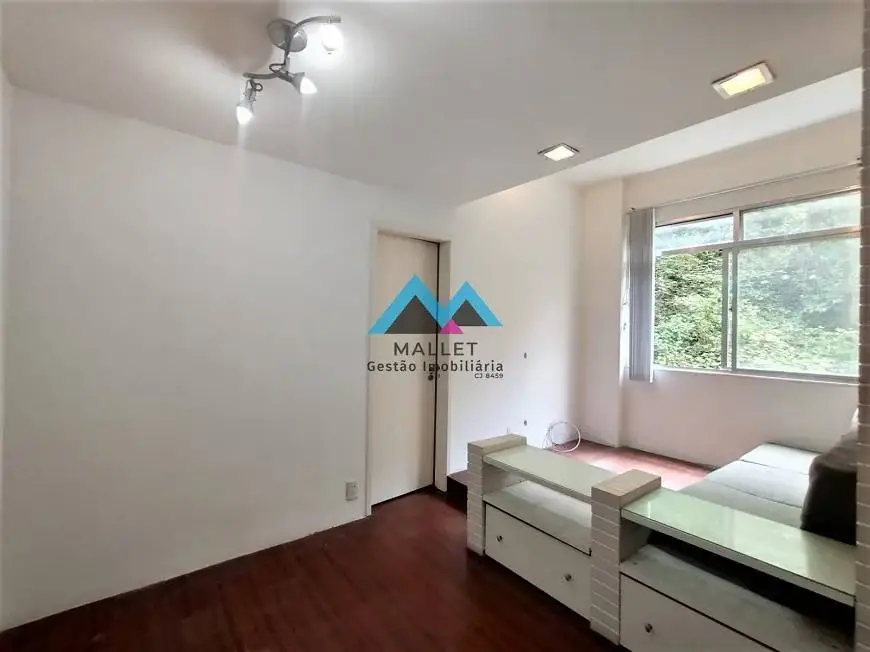 Foto 4 de Apartamento com 1 Quarto à venda, 60m² em Leme, Rio de Janeiro
