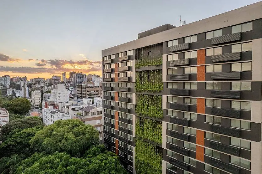 Foto 1 de Apartamento com 1 Quarto à venda, 27m² em Petrópolis, Porto Alegre