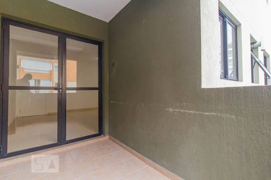 Foto 4 de Apartamento com 2 Quartos para alugar, 62m² em Água Verde, Curitiba