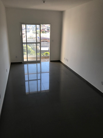 Foto 3 de Apartamento com 2 Quartos à venda, 74m² em Aterrado, Volta Redonda