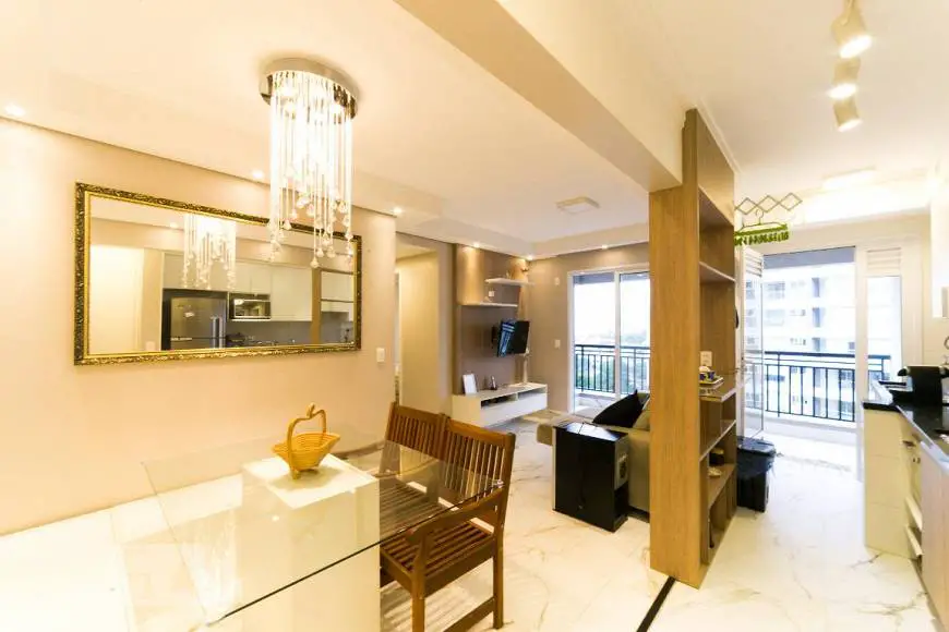 Foto 1 de Apartamento com 2 Quartos para alugar, 68m² em Campo Belo, São Paulo
