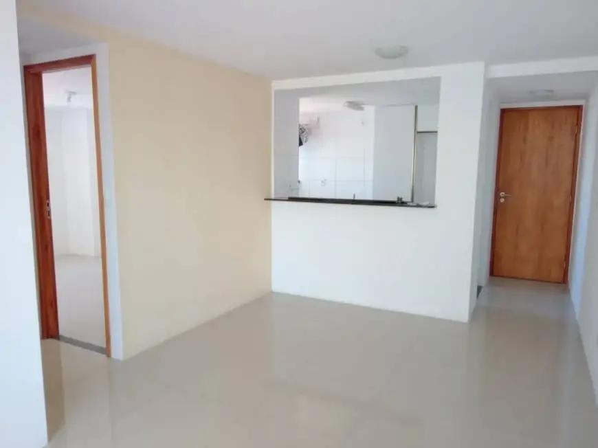Foto 3 de Apartamento com 2 Quartos para alugar, 59m² em Candeias, Jaboatão dos Guararapes
