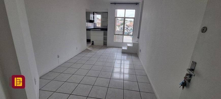 Foto 5 de Apartamento com 2 Quartos à venda, 79m² em Capoeiras, Florianópolis