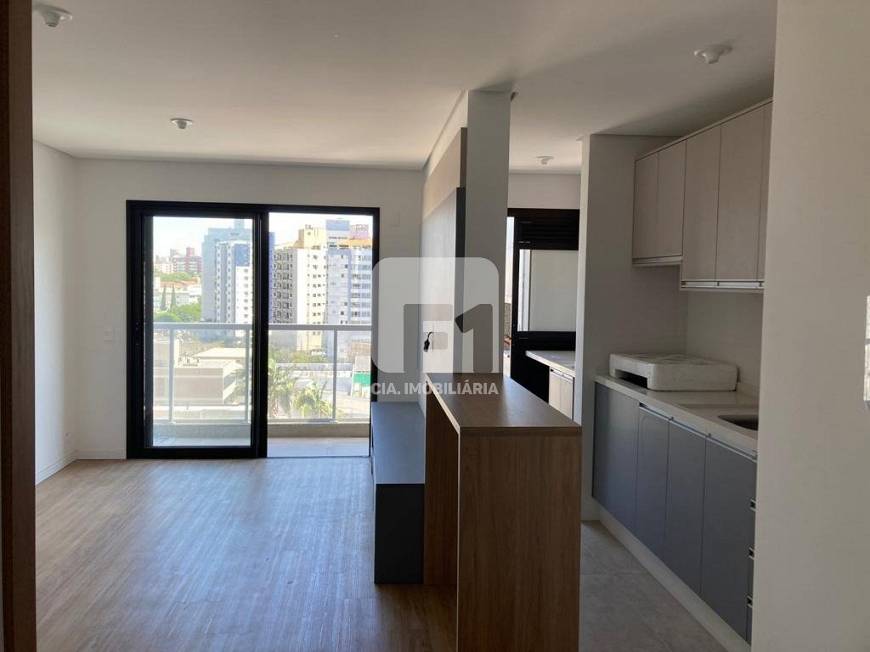 Foto 3 de Apartamento com 2 Quartos à venda, 70m² em Centro, Florianópolis