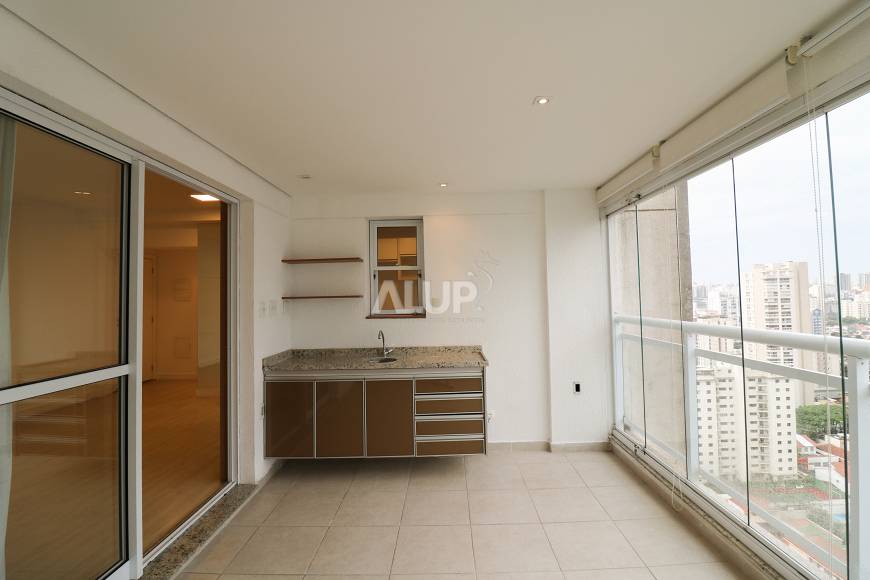 Foto 3 de Apartamento com 2 Quartos para alugar, 80m² em Cidade Monções, São Paulo