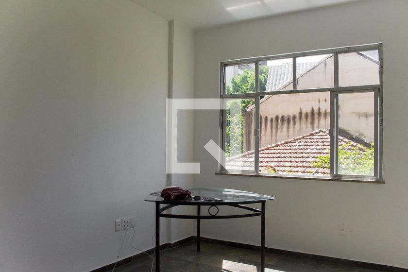 Foto 1 de Apartamento com 2 Quartos para alugar, 60m² em Freguesia, Rio de Janeiro