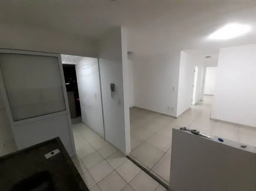 Foto 3 de Apartamento com 2 Quartos para alugar, 54m² em Jardim Iracema, São Paulo