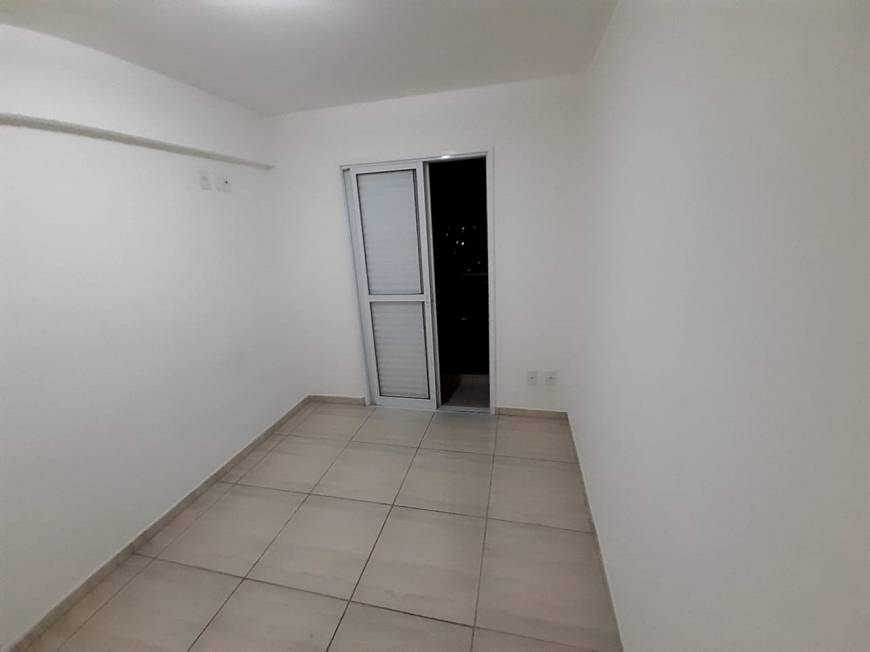 Foto 3 de Apartamento com 2 Quartos para alugar, 54m² em Jardim Iracema, São Paulo