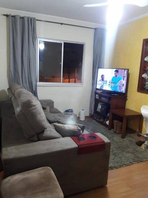 Foto 1 de Apartamento com 2 Quartos à venda, 52m² em Vila Lucy, Sorocaba