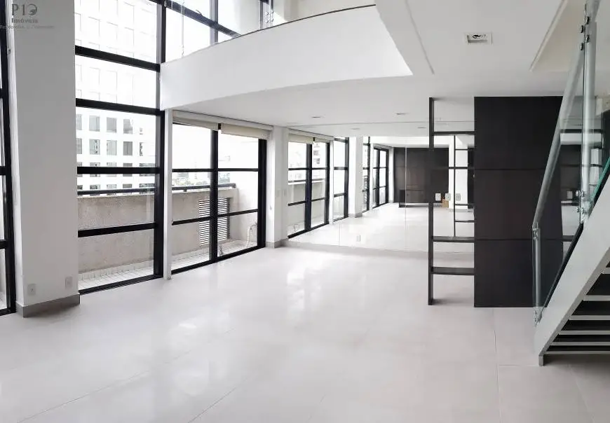 Foto 1 de Apartamento com 2 Quartos à venda, 88m² em Vila Nova Conceição, São Paulo