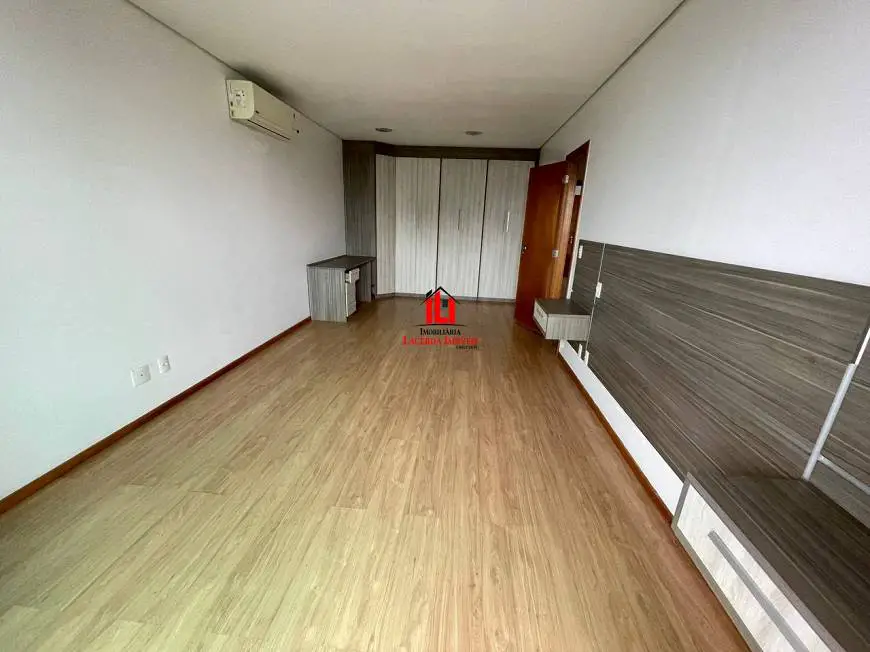 Foto 3 de Apartamento com 3 Quartos à venda, 147m² em Adrianópolis, Manaus