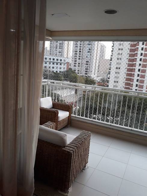 Foto 1 de Apartamento com 3 Quartos para venda ou aluguel, 105m² em Água Branca, São Paulo