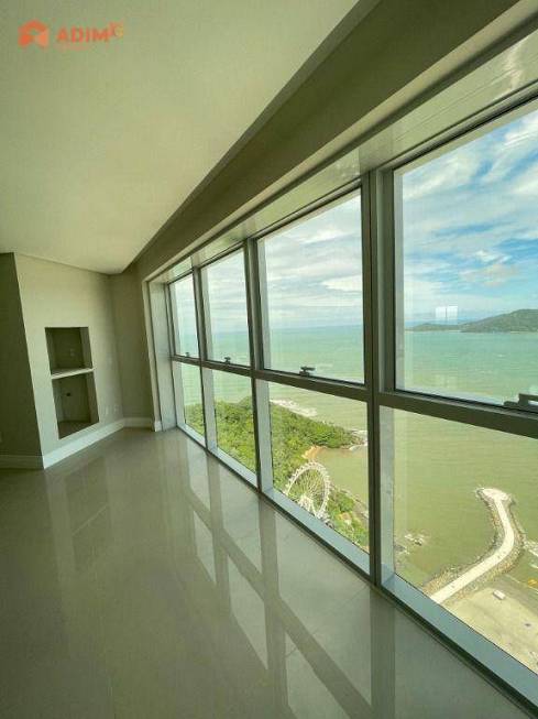 Foto 1 de Apartamento com 3 Quartos à venda, 165m² em Barra Norte, Balneário Camboriú