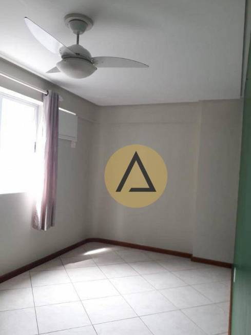 Foto 2 de Apartamento com 3 Quartos à venda, 100m² em Cavaleiros, Macaé