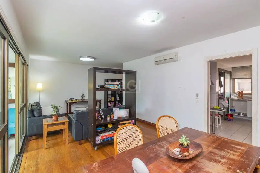 Foto 4 de Apartamento com 3 Quartos à venda, 140m² em Higienópolis, Porto Alegre