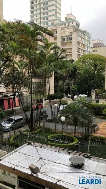 Foto 1 de Apartamento com 3 Quartos para venda ou aluguel, 130m² em Higienópolis, São Paulo