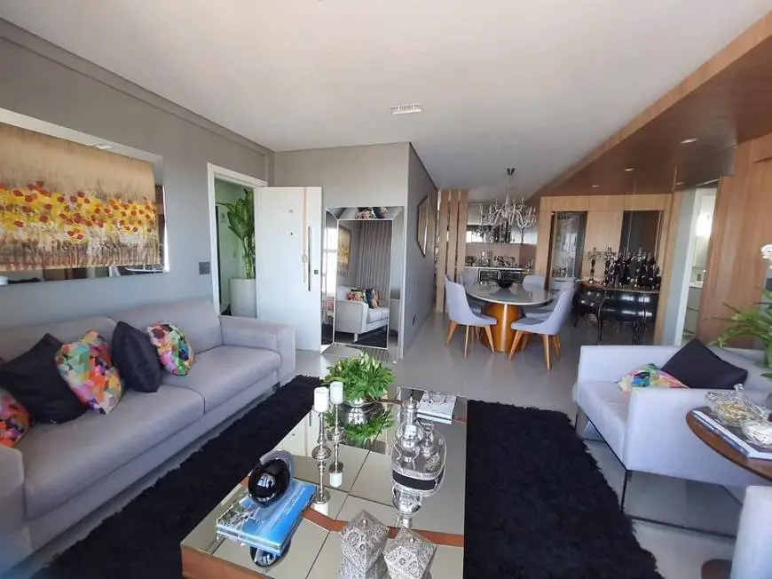Foto 1 de Apartamento com 3 Quartos à venda, 126m² em Nossa Senhora Aparecida, Uberlândia