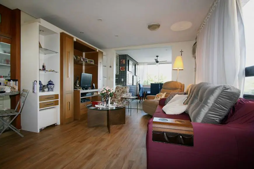 Foto 1 de Apartamento com 3 Quartos à venda, 94m² em Petrópolis, Porto Alegre