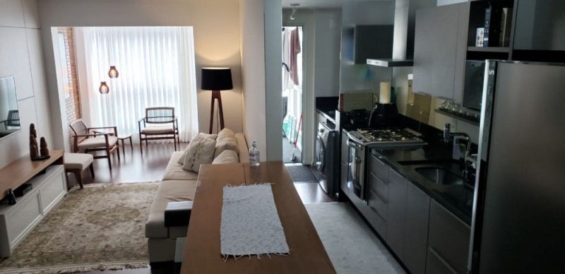 Foto 1 de Apartamento com 3 Quartos à venda, 88m² em Trindade, Florianópolis