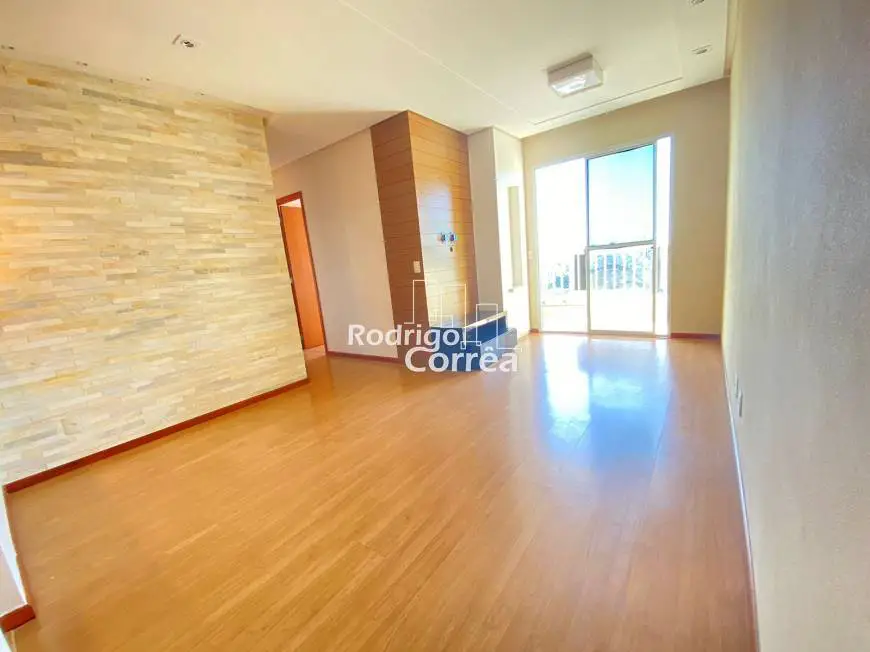 Foto 1 de Apartamento com 3 Quartos à venda, 77m² em Valparaíso, Serra