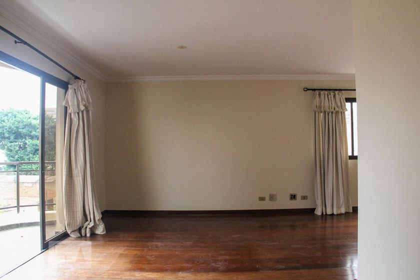 Foto 2 de Apartamento com 3 Quartos para alugar, 156m² em Vila Olímpia, São Paulo
