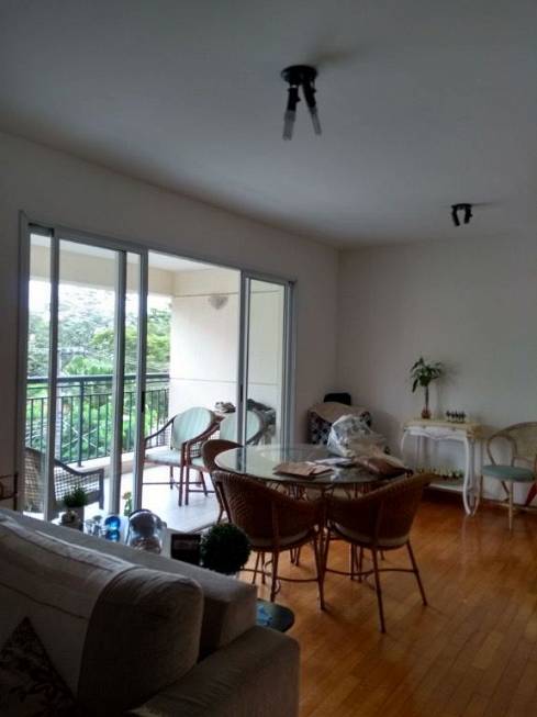 Foto 2 de Apartamento com 3 Quartos à venda, 106m² em Vila Sônia, São Paulo