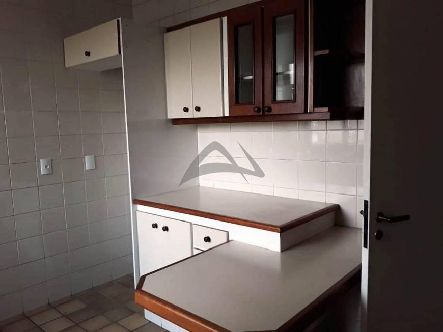 Foto 4 de Apartamento com 4 Quartos para alugar, 213m² em Cambuí, Campinas