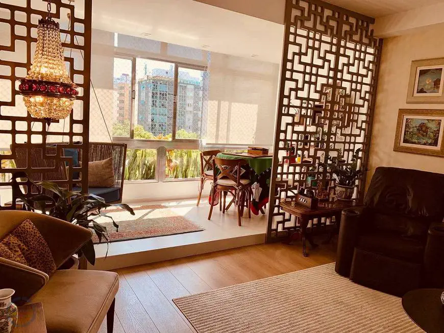 Foto 3 de Apartamento com 4 Quartos para venda ou aluguel, 224m² em Gonzaga, Santos