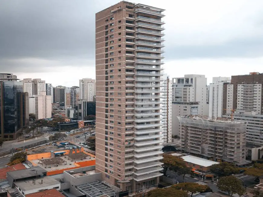 Foto 1 de Apartamento com 4 Quartos à venda, 303m² em Itaim Bibi, São Paulo
