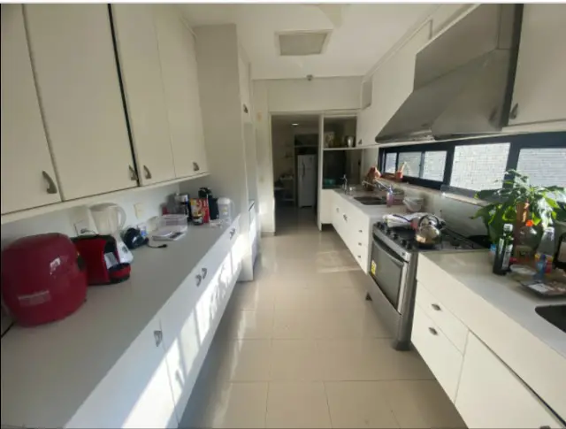 Foto 3 de Apartamento com 4 Quartos para alugar, 479m² em Jardim Apipema, Salvador