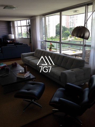Foto 3 de Apartamento com 4 Quartos à venda, 300m² em Morumbi, São Paulo