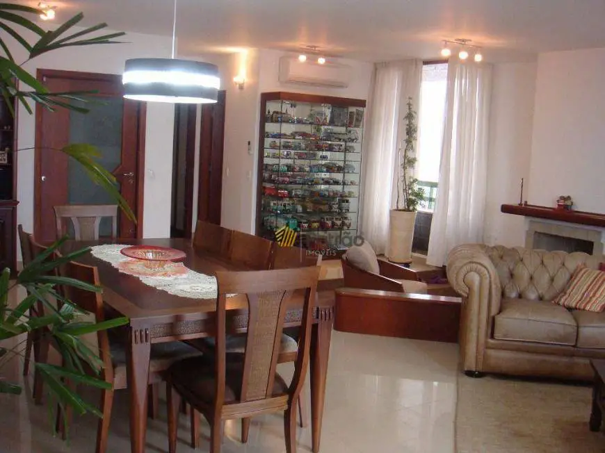 Foto 1 de Apartamento com 4 Quartos à venda, 244m² em Vila Boa Vista, Santo André