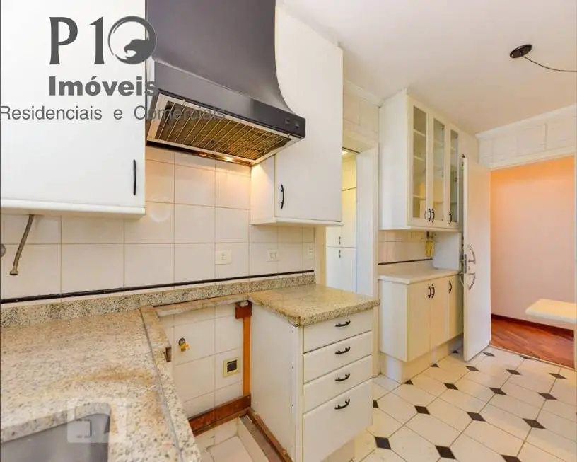 Foto 3 de Apartamento com 4 Quartos à venda, 270m² em Vila Madalena, São Paulo